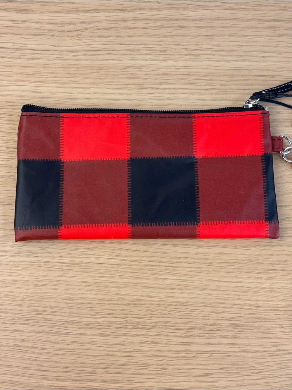 SCOUT Kate Wristlet Red & Black Buffalo Check NWT Signature Dachshund Logo - Picture 5 of 8